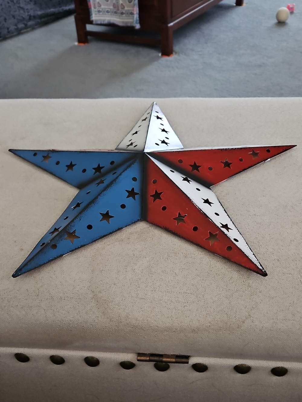 Lighted Patriotic Metal Star Wall Decor - Red, White & Blue